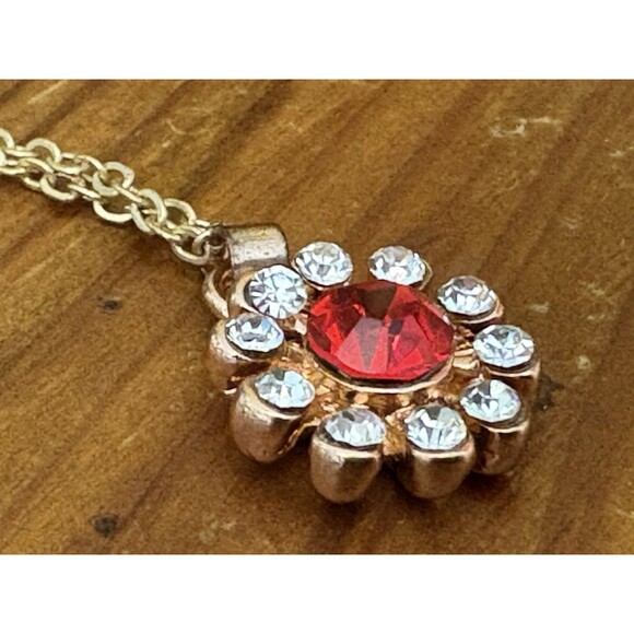 Vintage 18K Gold Plated Red/Clear Rhinestone Studded Pendant Necklace - Picture 3 of 9